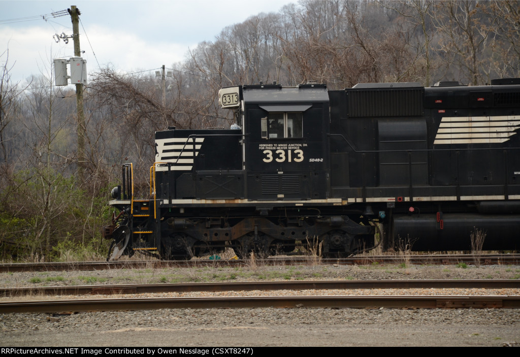 NS 3313 Cab Shot